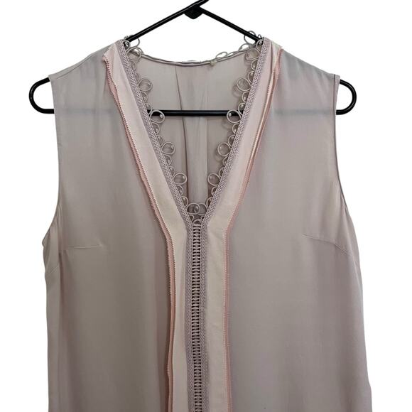Elie Tahari | Pastel Petal Light Pink 100% Silk Top Crochet Medium Coquette - Picture 2 of 7